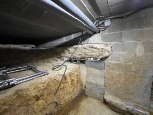 Quelles sont les CONSEQUENCES de fondations mal exécutées et leurs RISQUES sur 44500 LA BAULE ESCOUBLAC :